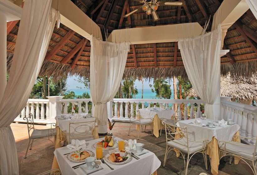 Paradisus Rio de Oro Resort & Spa