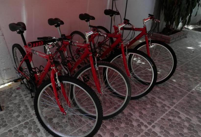 هتل Colonial Villavieja