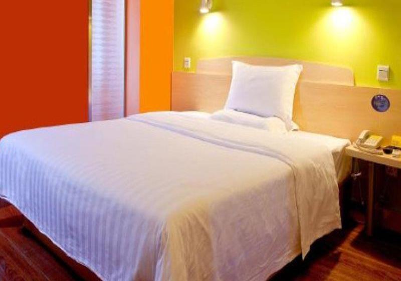 Отель 7 Days Inn Pingyao Ancient Town Branch