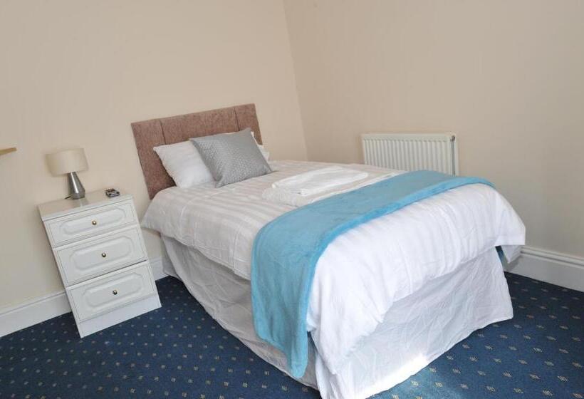 ペンション California Inn