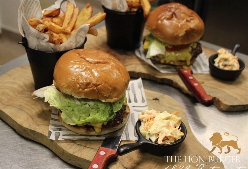 فندق فئة نجمة واحدة The Golden Lion  Allendale