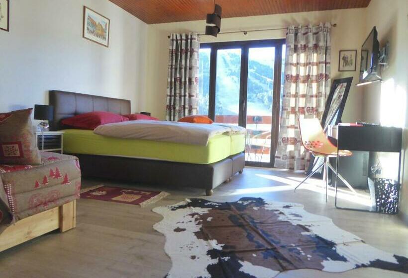 בית מלון כפרי Alpina Aquarelax  & Spa