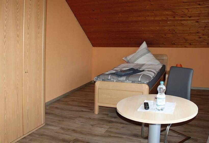 ペンション Haus Hochwaldhöhe