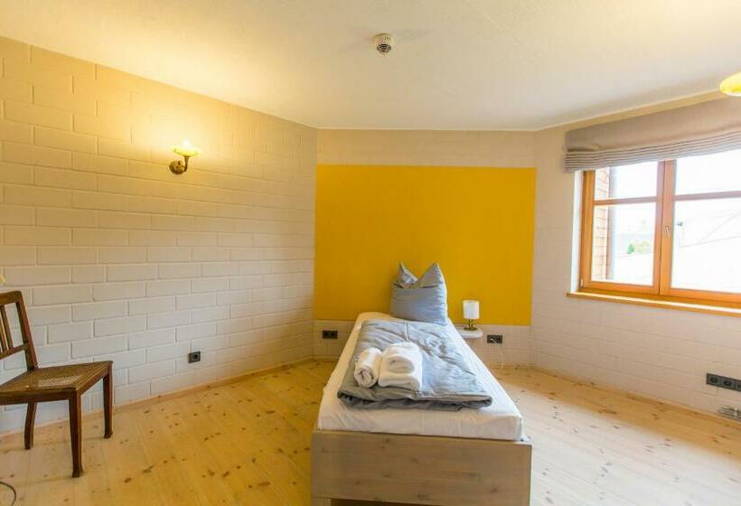 הוסטל Alte Brennerei