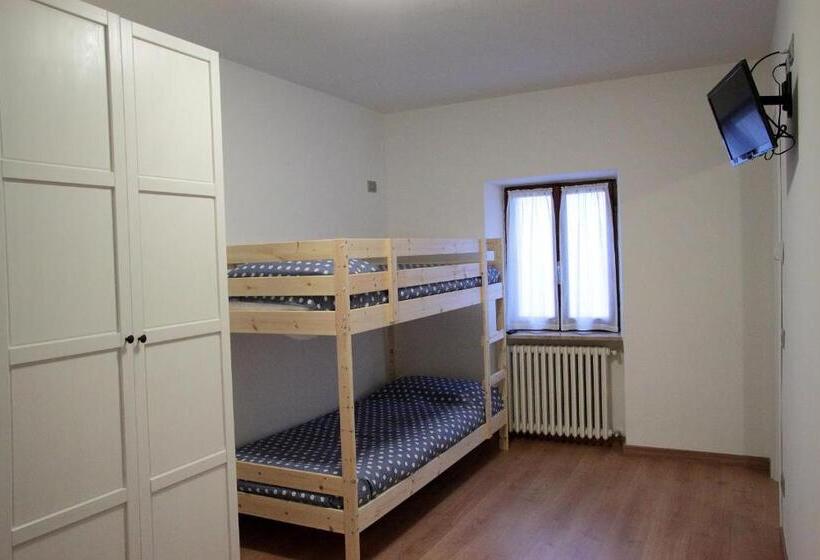 호스텔 Locanda Il Gigante