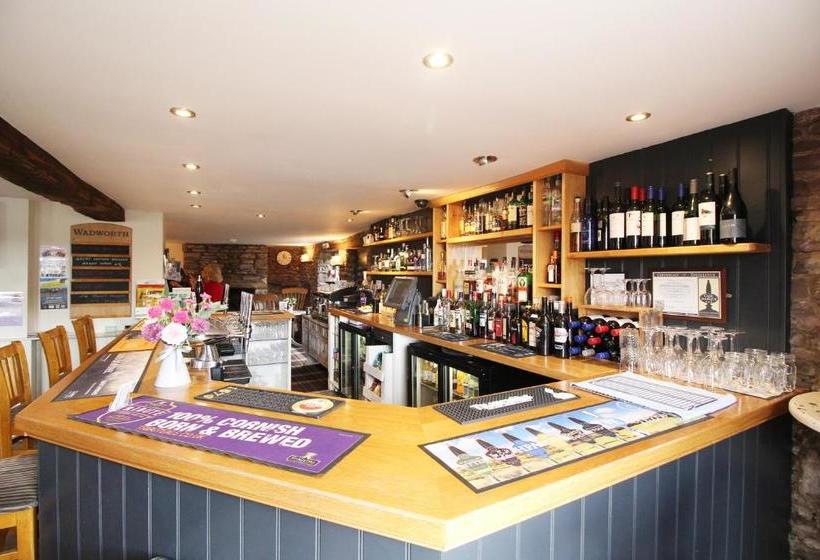 호스텔 The Globe Inn Alvington