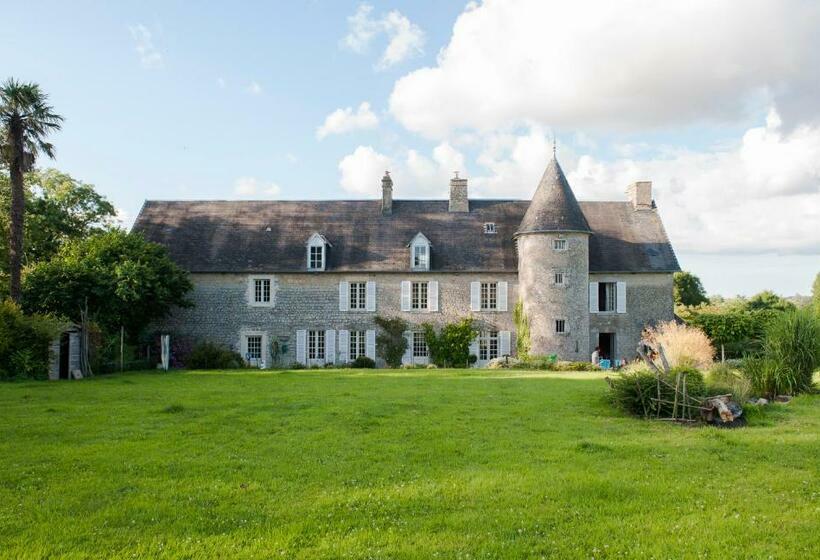 مبيت وإفطار Chateau Le Colombier