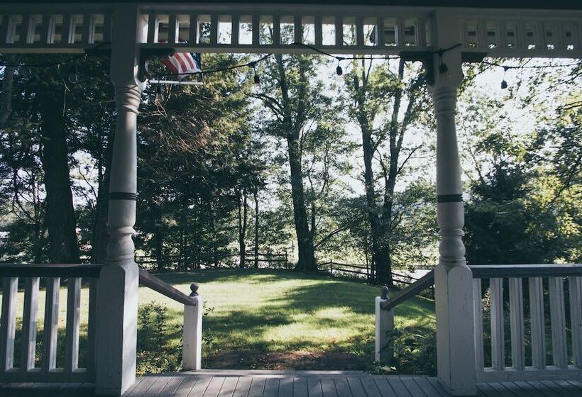 مبيت وإفطار Inn At Tyler Hill