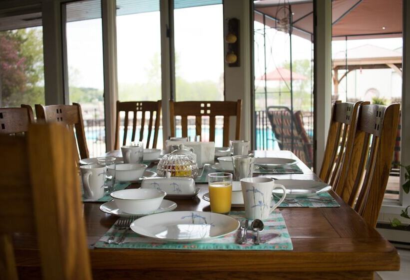 مبيت وإفطار Shane Acres Country Inn