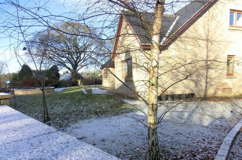 مبيت وإفطار The Hollies On The Wall