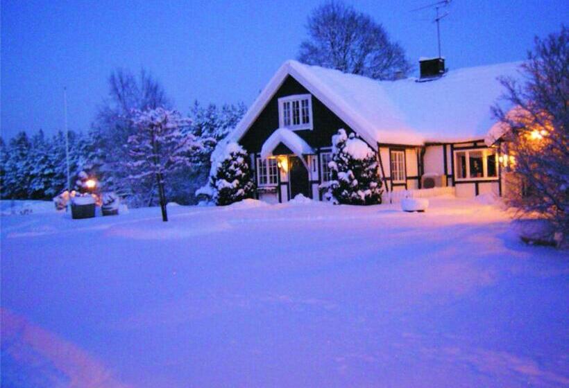 تختخواب و صبحانه Villa Luna Breakfast