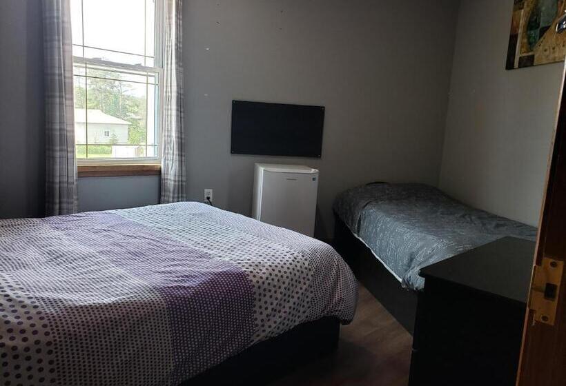 Hepworth Hostel