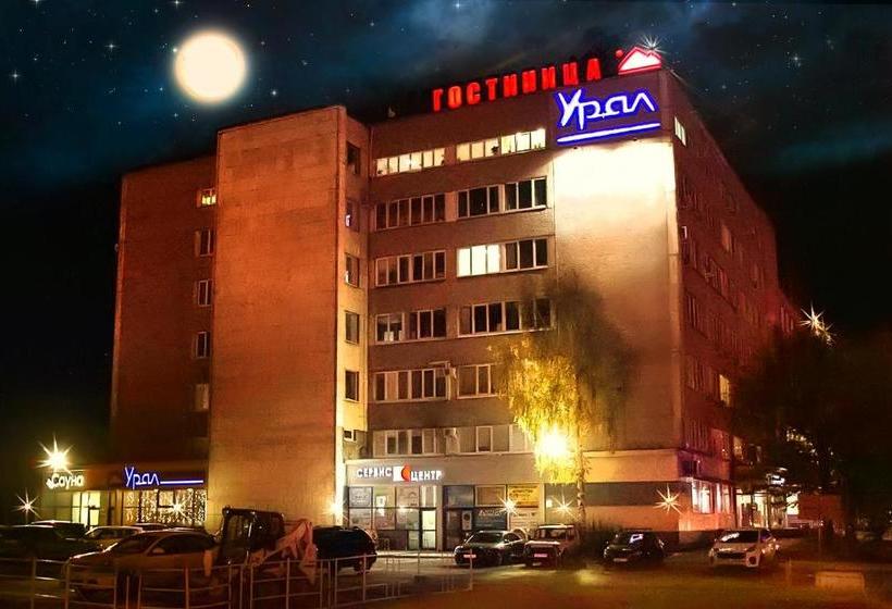 هتل Ural Magnitogorsk