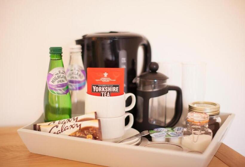 Ye Olde Saddlery B&b