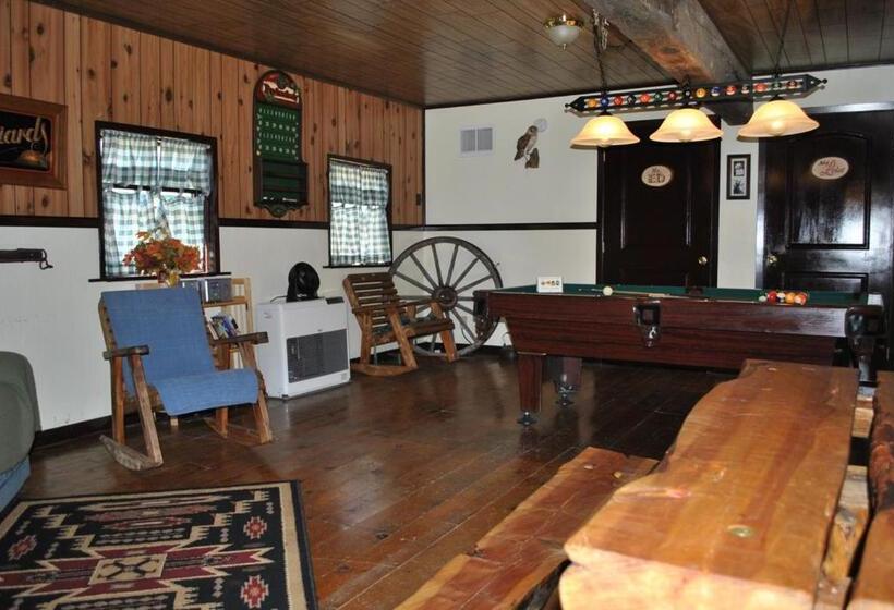 호스텔 Aspen Inn