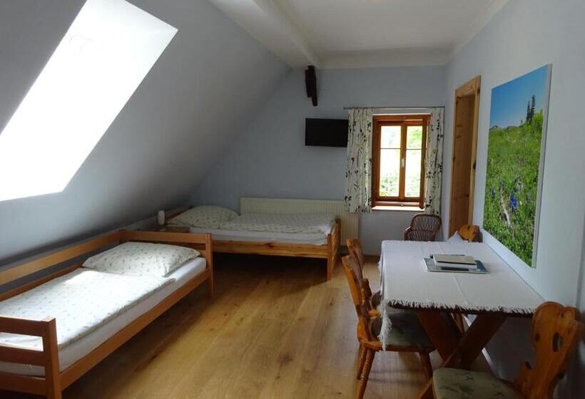 Общежитие Gasthof Eschau
