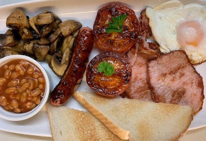فندق صغير The Silverton Inn