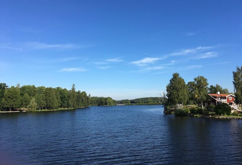 فندق Långsjön Stugor & Camping