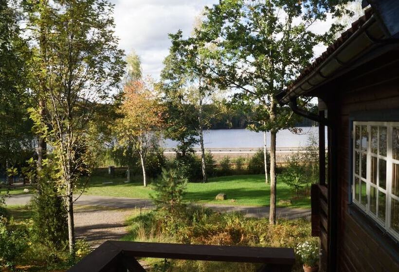 فندق Långsjön Stugor & Camping