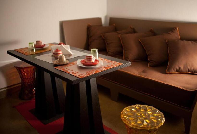 호텔 Al Dolce Far Niente Casolare Da 25 P Di Design