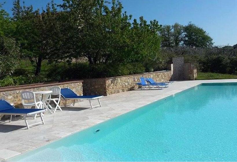 فندق Relais Villa Sensano