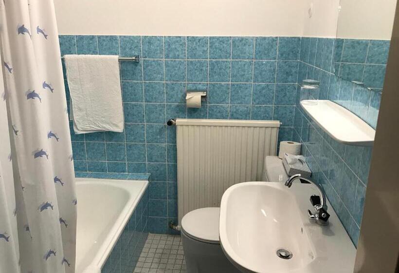 호텔 Rettensteinerhof Wirtshaus