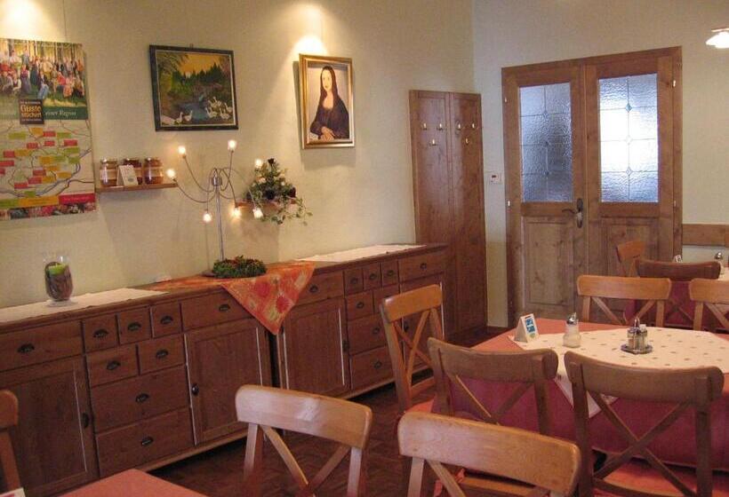 펜션 Gasthof Zur Kirche