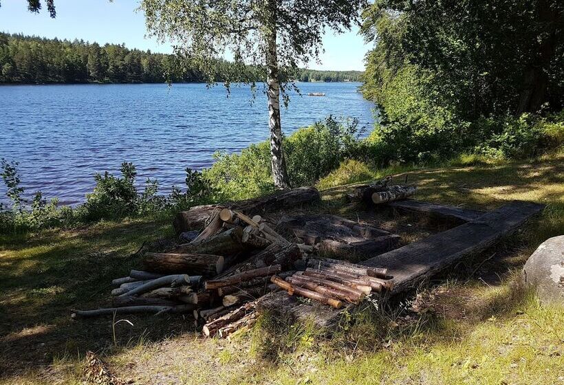 استراحتگاه Långasjönäs Camping & Stugby