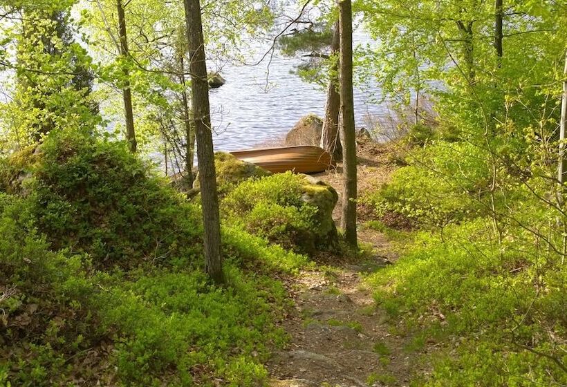 استراحتگاه Långasjönäs Camping & Stugby