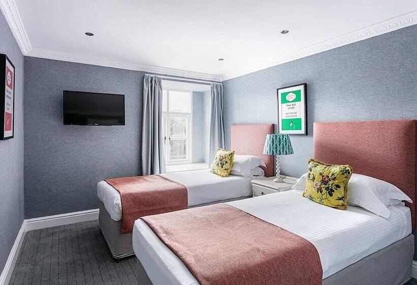 فندق Craig Manor