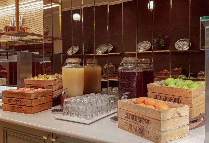 בית מלון כפרי Hilton Belfast