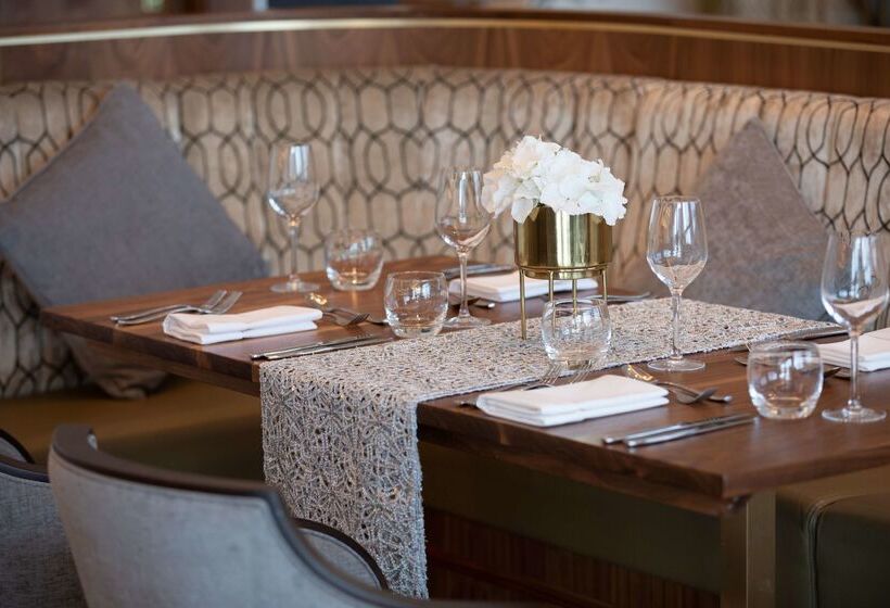 בית מלון כפרי Hilton Belfast