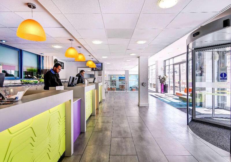 هتل Ibis Styles London Excel