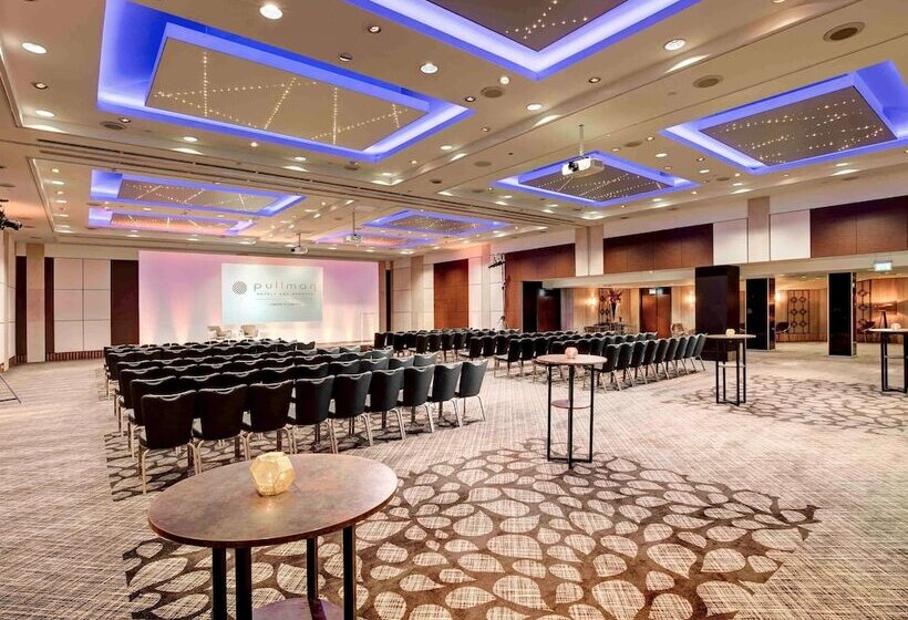 هتل Pullman London St Pancras