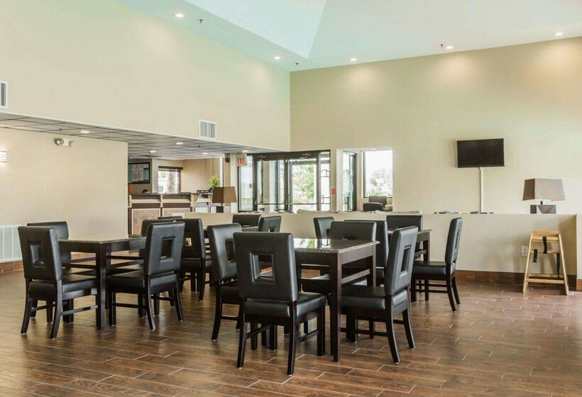 هتل Quality Inn & Suites Near Coliseum And Hwy 231 North