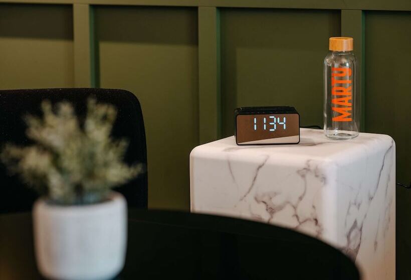 Marty Hotel Bordeaux - Tapestry Collection by Hilton