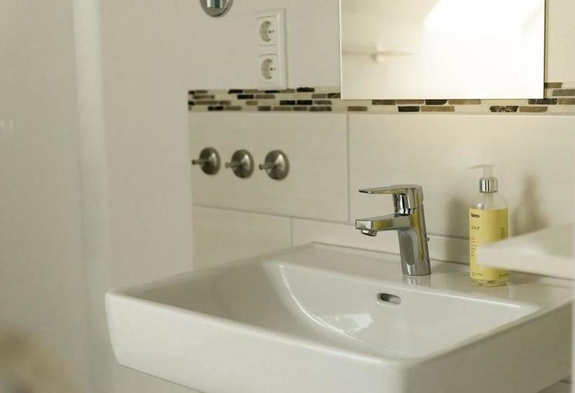 ユースホステル Wein Domizil Brennofen