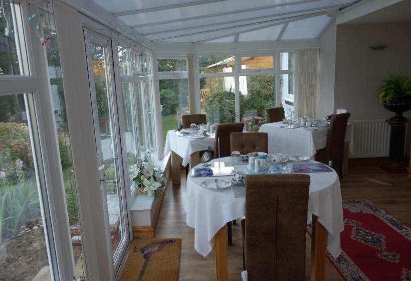 مبيت وإفطار Cherry Orchard House