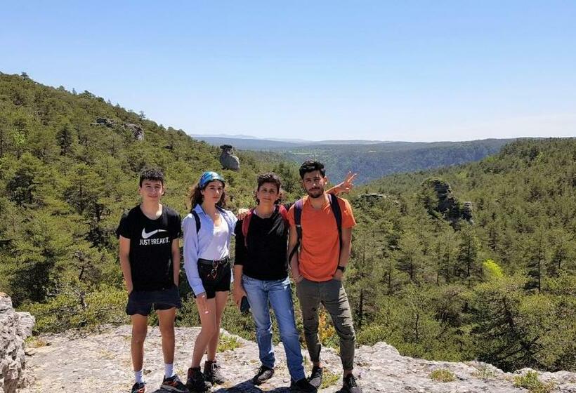 مبيت وإفطار Les Gargouilles Gorges Du Tarn   Millau