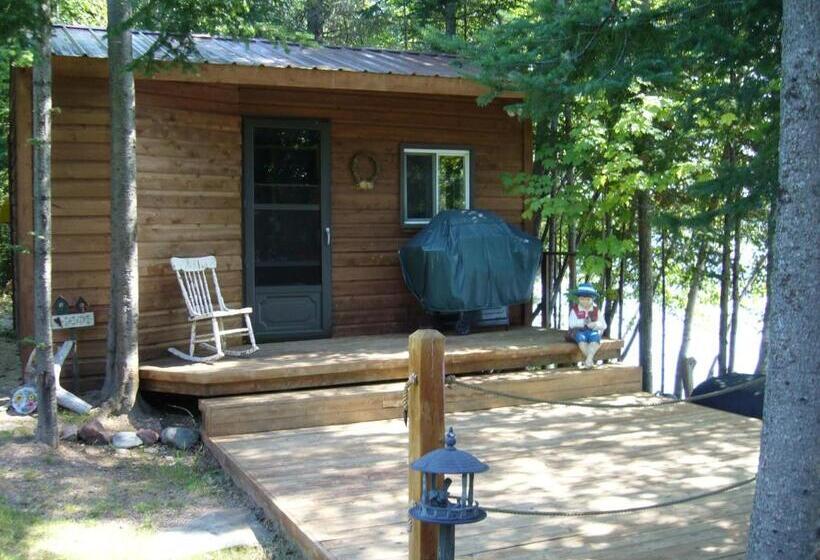 مبيت وإفطار Strong Timbers Bnb
