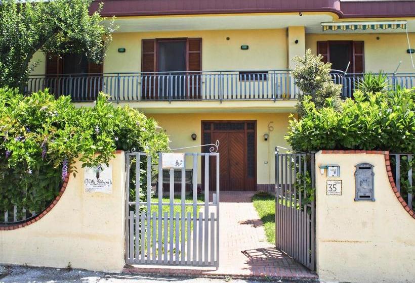 مبيت وإفطار Villa Palmira