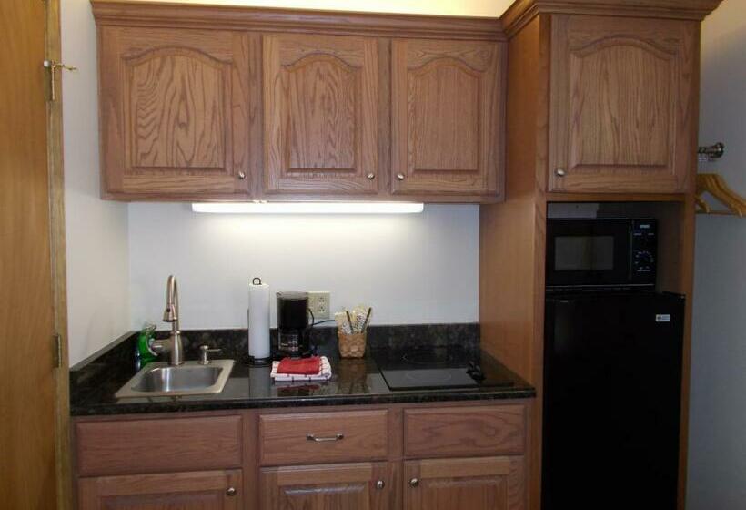 فندق Shepherd Mountain Inn & Suites
