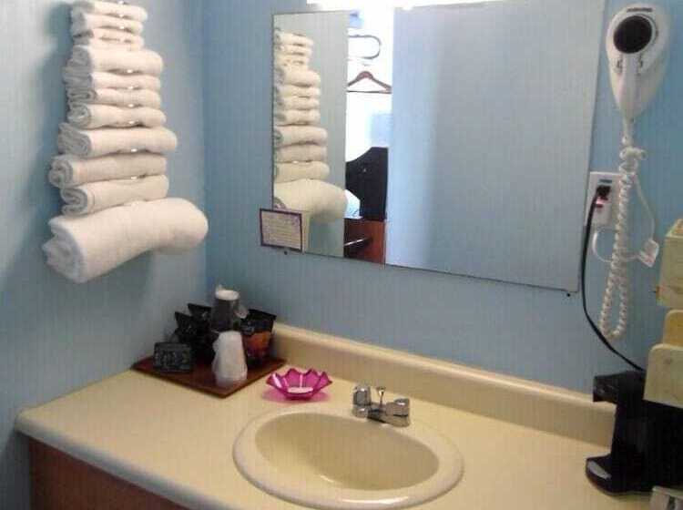 فندق على الطريق Redclyffe Shore Motor Inn