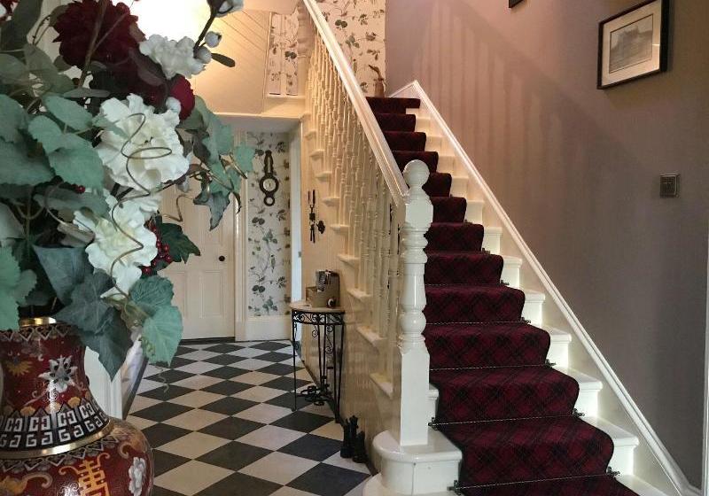 The Knowe B&b