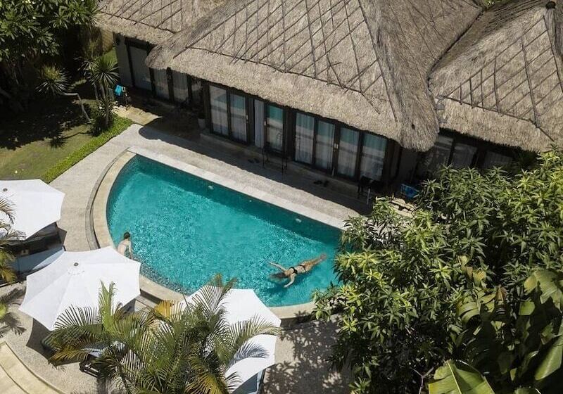 旅馆 Wave House   Surf Camp