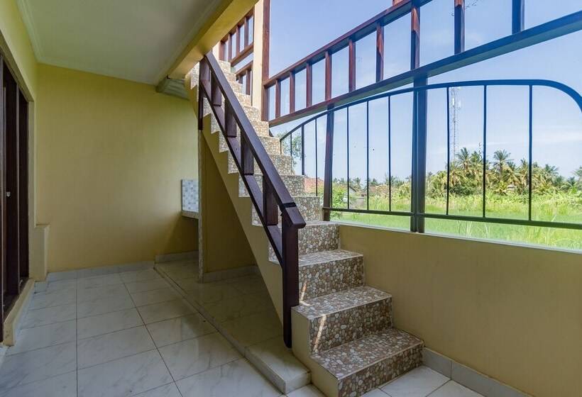 민박 Villa Sari Cucukan