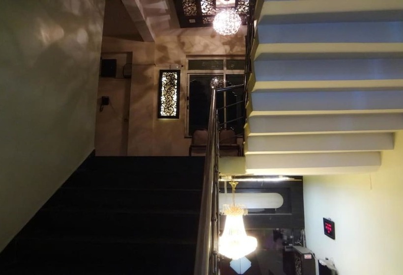 ホテル Parvati Palace Sehore