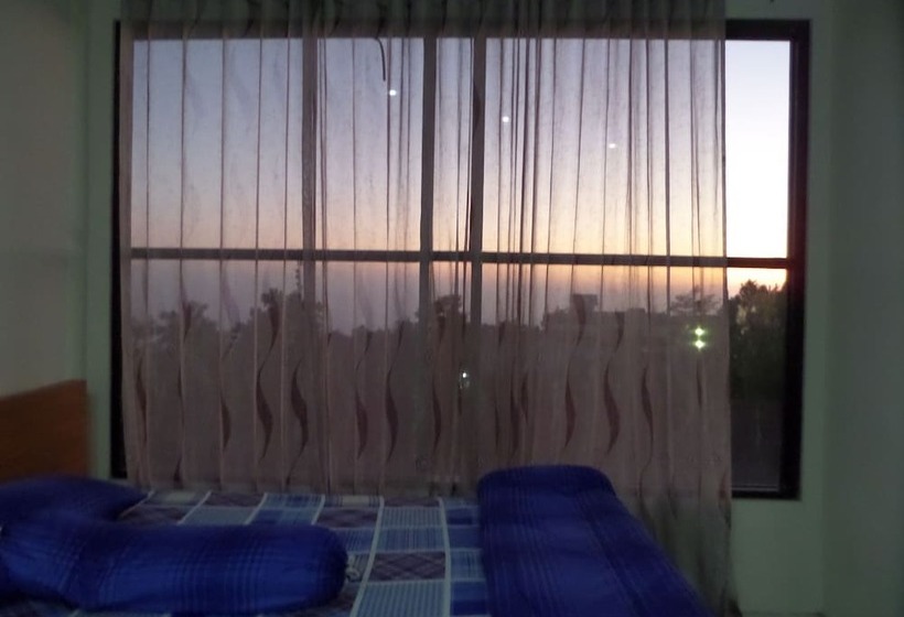 بنسيون Rumah Singgah Brm