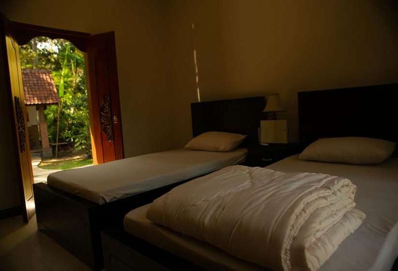 호스텔 Arnata Guest House