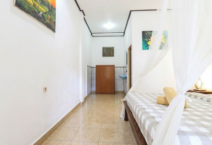Bed and Breakfast Artha Dewata Home Stay